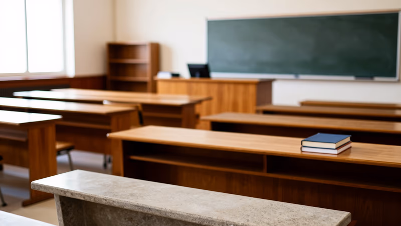 Concurso profesorado permanente laboral Universidad A Coruña 2026