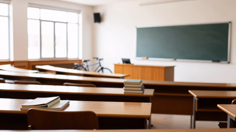 Listas provisionales Auxiliares Servicios Universidad Extremadura 2026