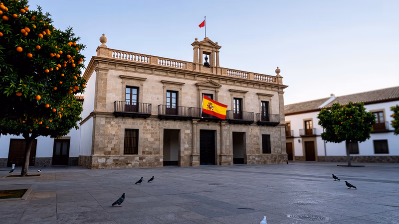 Oposición Técnico Medio en Motril 2026: bases y plazas disponibles
