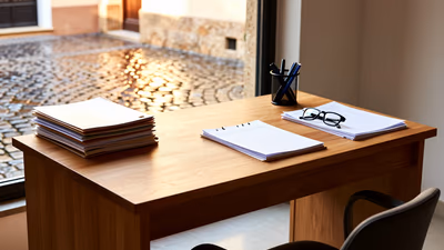 Oposiciones Auxiliar Administrativo Alcalá del Valle 2026: 2 plazas