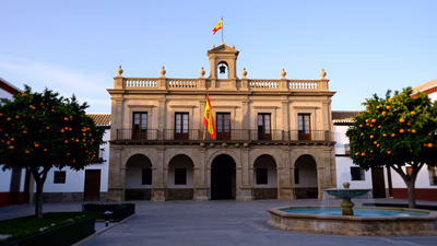 Oposiciones Ayuntamiento de Benidorm 2026: Convocatoria de Plazas