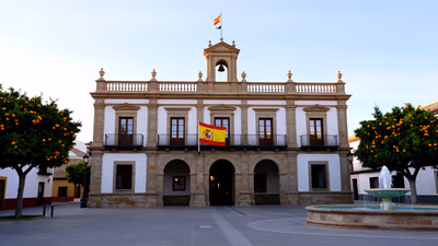 Oposiciones Ayuntamientos Andalucía 2026: 4 plazas Grupo A2