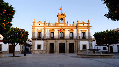 Plazas en El Espinar (Segovia) 2026: Oficial y Ayudante (3 plazas)