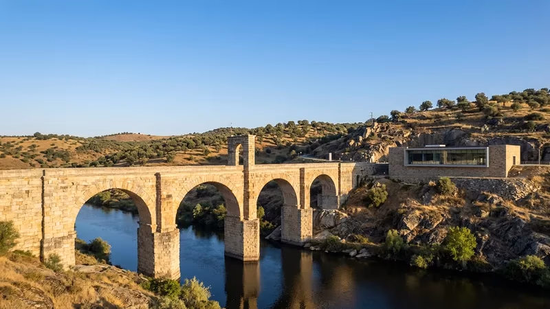 SES: Nombramiento de Médicos de Urgencias AP en Extremadura 2026