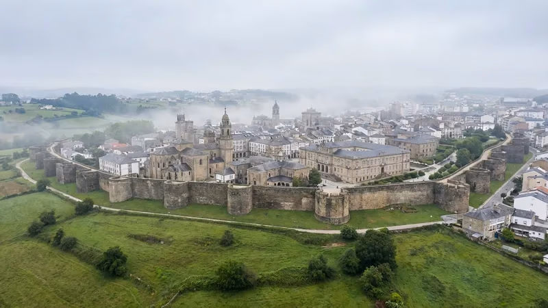 Plazo Posesorio Cuidadores Galicia 2026: Escala Auxiliar